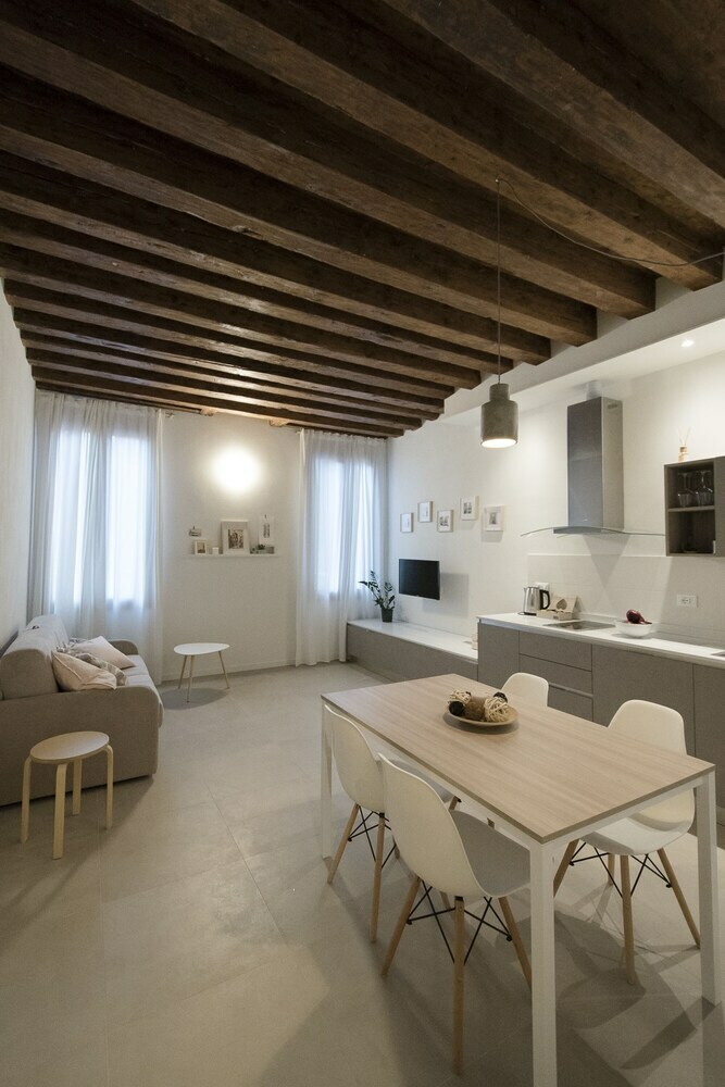 Hotel Mirandolina Apartment