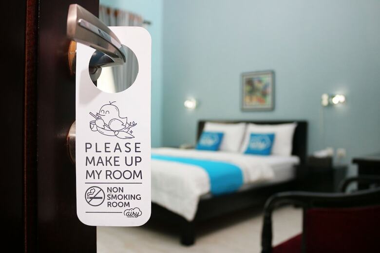 Hotel Airy Manggar Merbabu Belitung