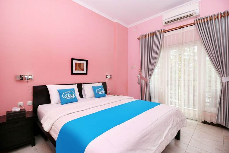 Hotel Airy Manggar Merbabu Belitung