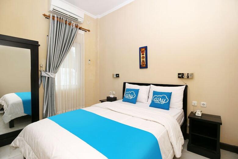 Hotel Airy Manggar Merbabu Belitung
