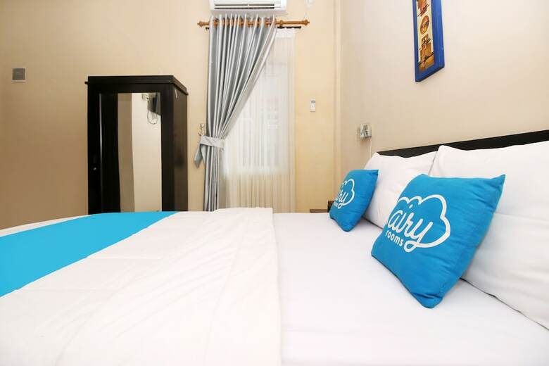 Hotel Airy Manggar Merbabu Belitung