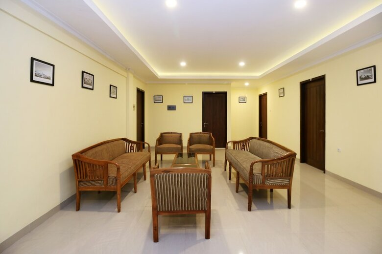 Hotel Airy Manggar Merbabu Belitung