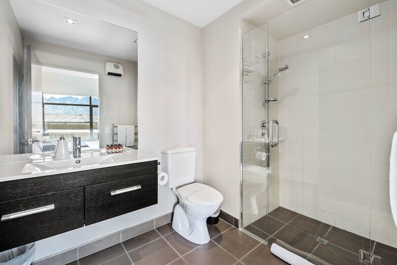 Scenic Queenstown Apartment