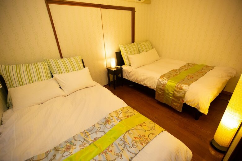 Guest House Osaka-jyou