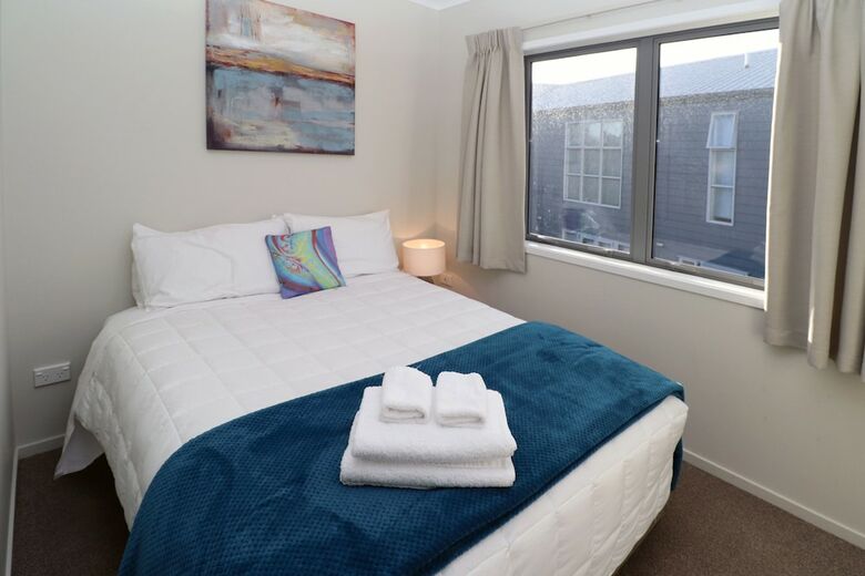 3 Brm Apartment On Jones Crescent