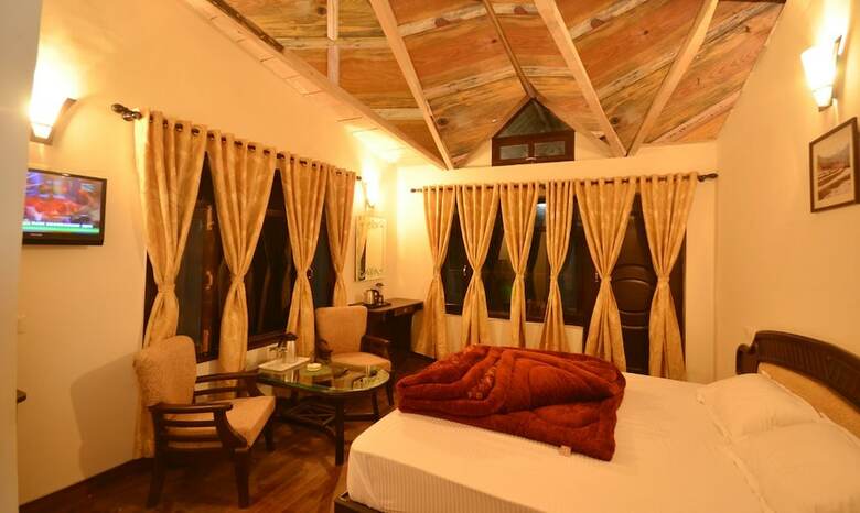 Hotel Green Oak Resort