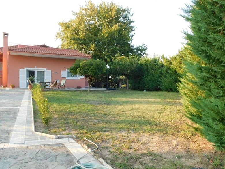 Villa Aris