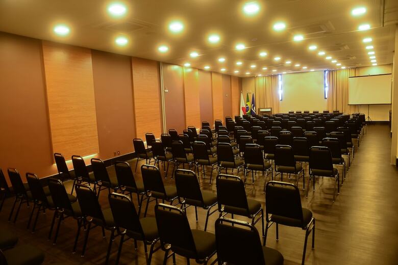 Hotel San Diego Su�tes