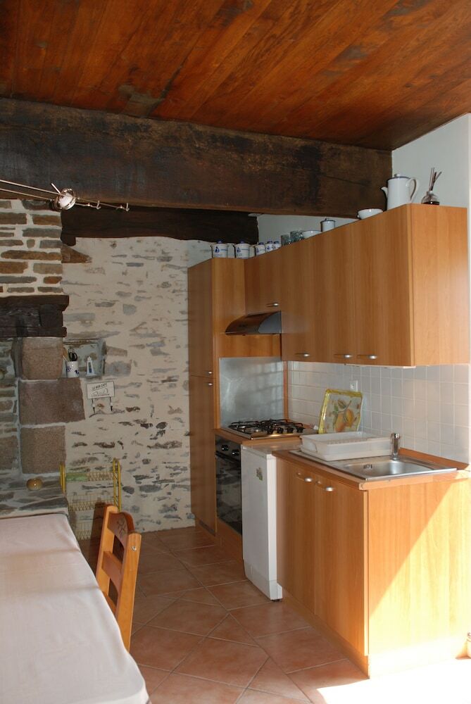 Le Clos St Michel C�t� Mer