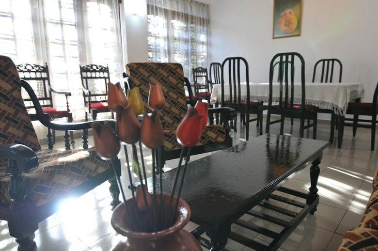 Villa Sydney Homestay