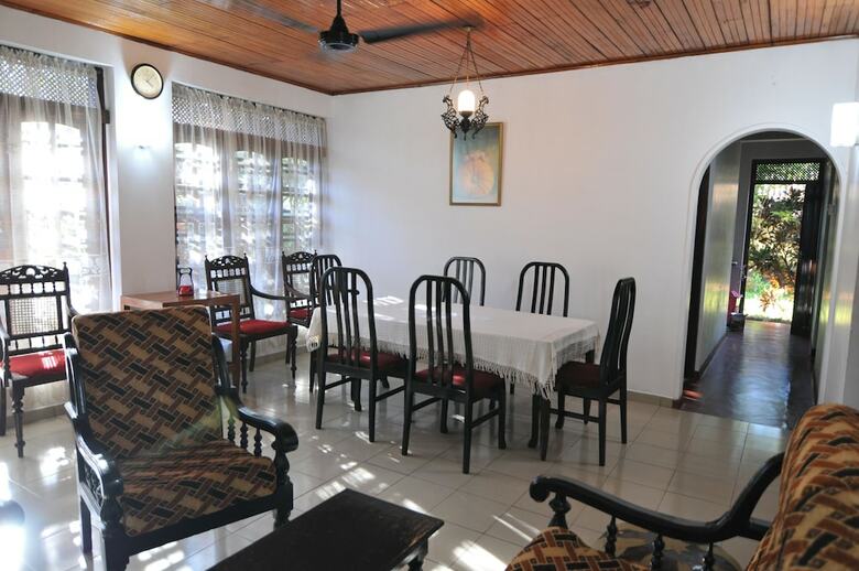 Villa Sydney Homestay