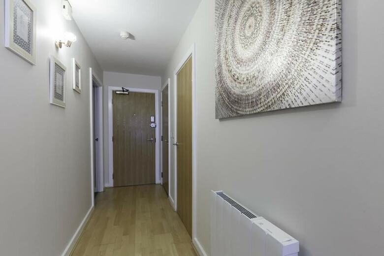 Apartamentos Alexandra House
