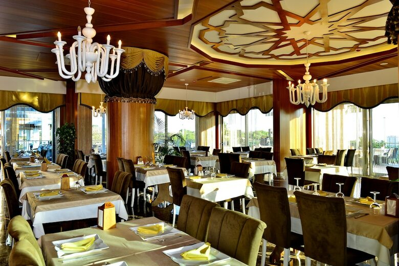 Hotel Azura Park Residence