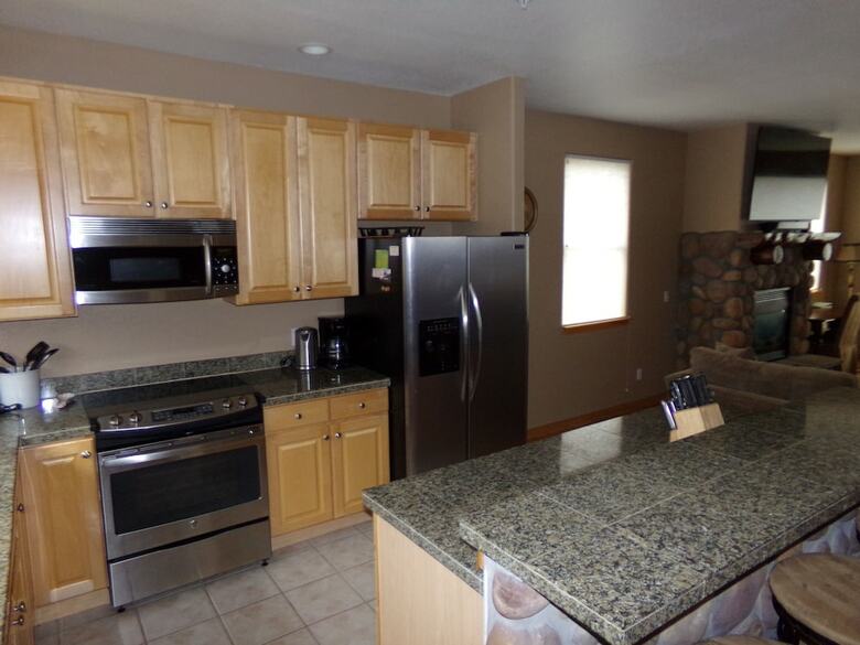 Prospector Village 5 Bed 4 Bath