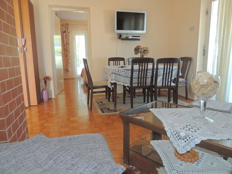Apartments Mirko