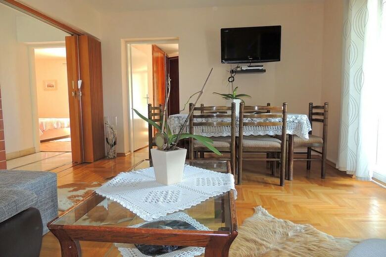 Apartments Mirko