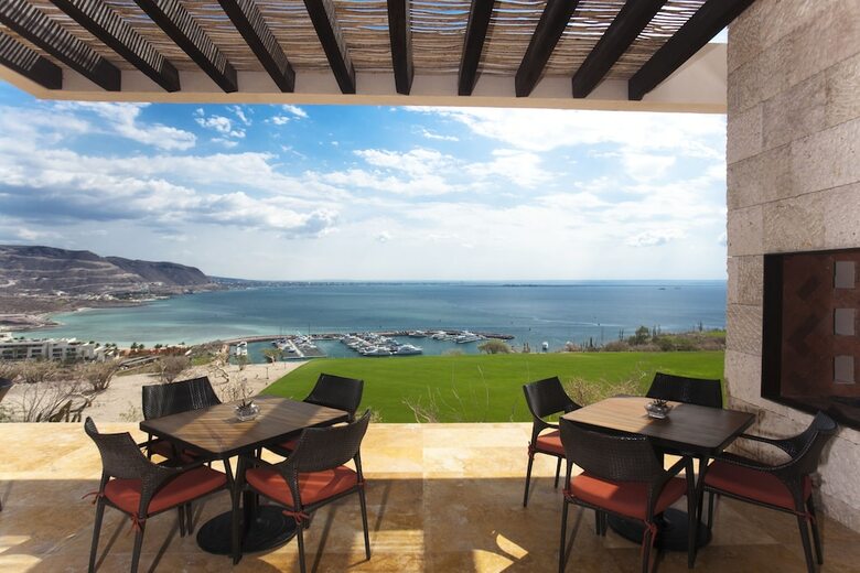 Aparthotel Puerta Cortes Residence Vistamar