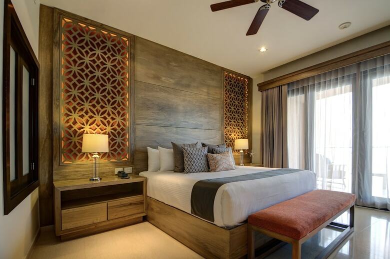 Aparthotel Puerta Cortes Residence Vistamar