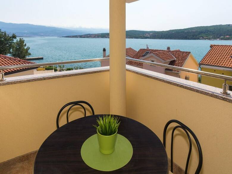 Apartments Josip Near The Beach