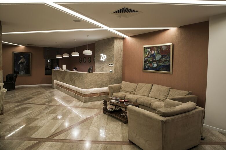Hotel Zp Palace