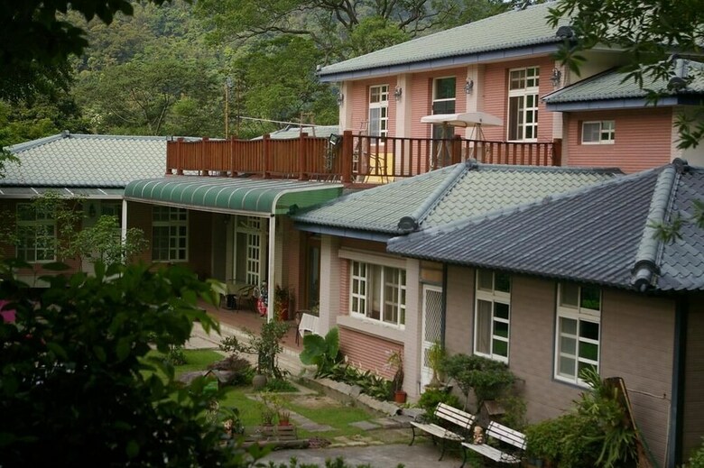 Bed & Breakfast Bo Zho Villa