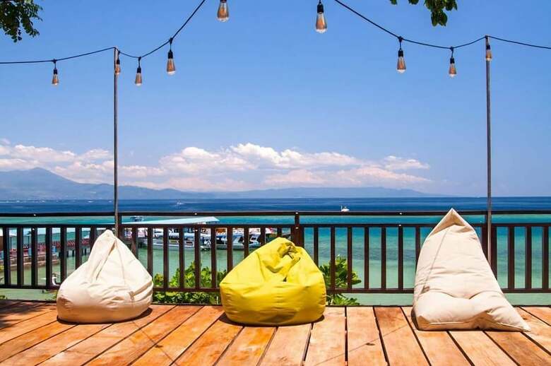 Bed & Breakfast Froggies Divers Bunaken