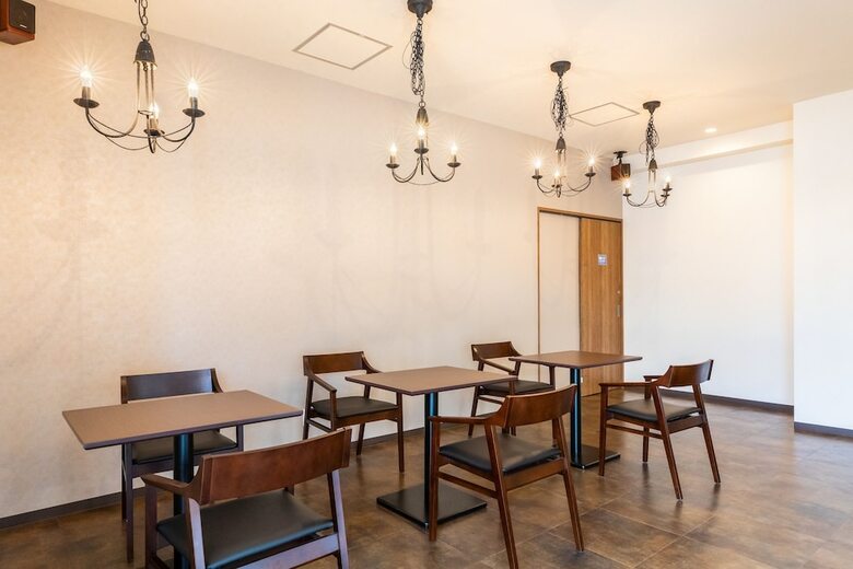 Hotel Mr.kinjo Golden Cats