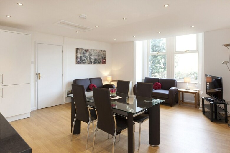Trent Bridge View Apartment