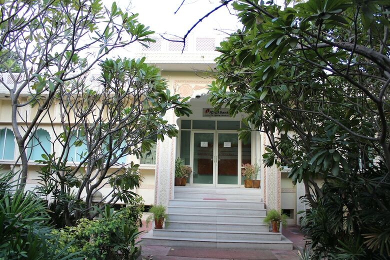 Hotel Shubham Resort