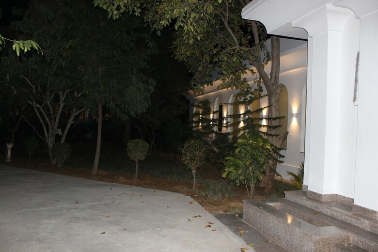 Hotel Shubham Resort