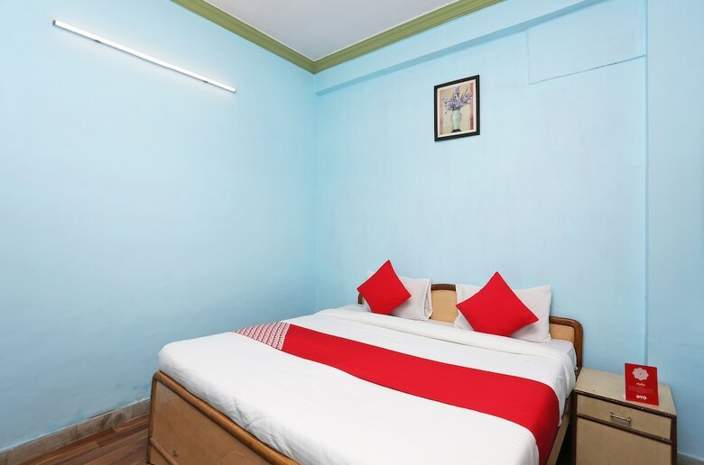 Oyo 19184 Hotel Dolphin