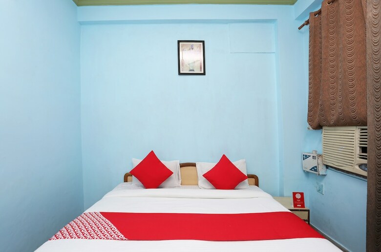 Oyo 19184 Hotel Dolphin