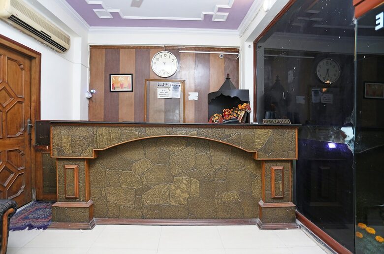 Oyo 19184 Hotel Dolphin