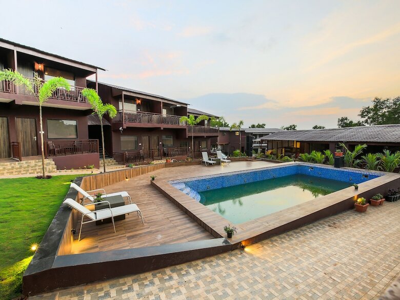 Hotel Capital O 18910 La Gracia Resort