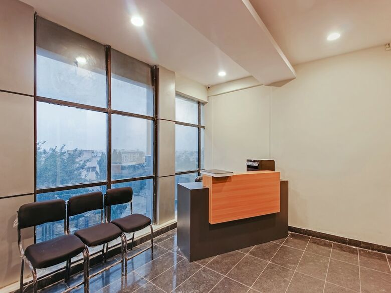 Hotel Collection O 16073 Kothapet Ramoji