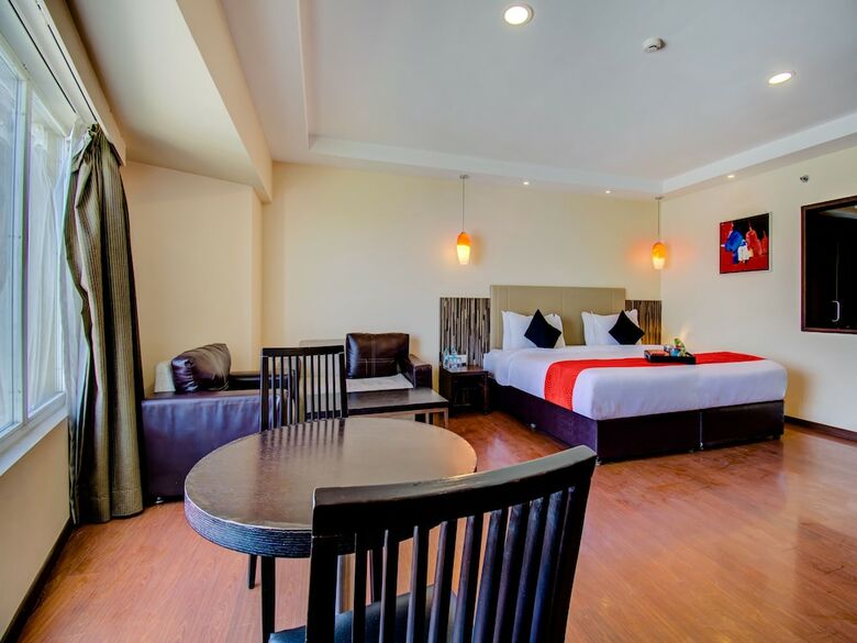 Edition O 30037 Hotel Mapple