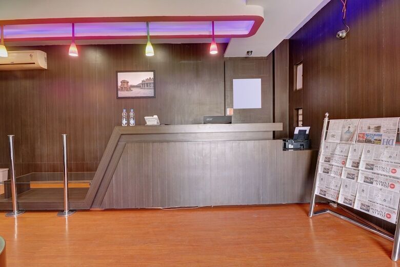 Hotel Oyo 24132 Genx