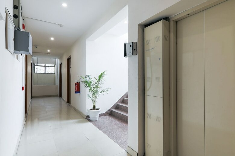 Hotel Oyo 16685 Silverkey Cd Sohna Road