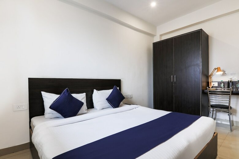 Hotel Oyo 16685 Silverkey Cd Sohna Road