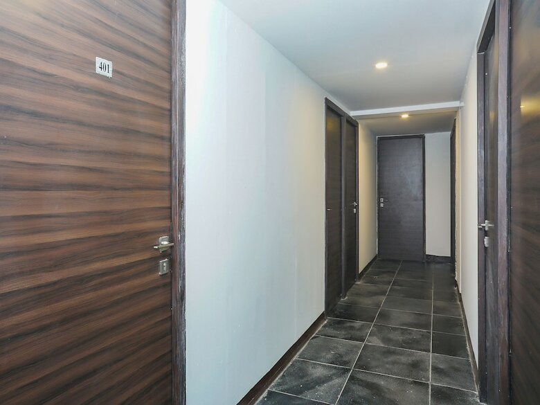 Hotel Oyo 24491 Silverkey Kharadi
