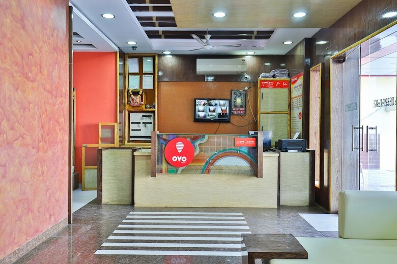 Oyo 22574 Hotel Deep Palace