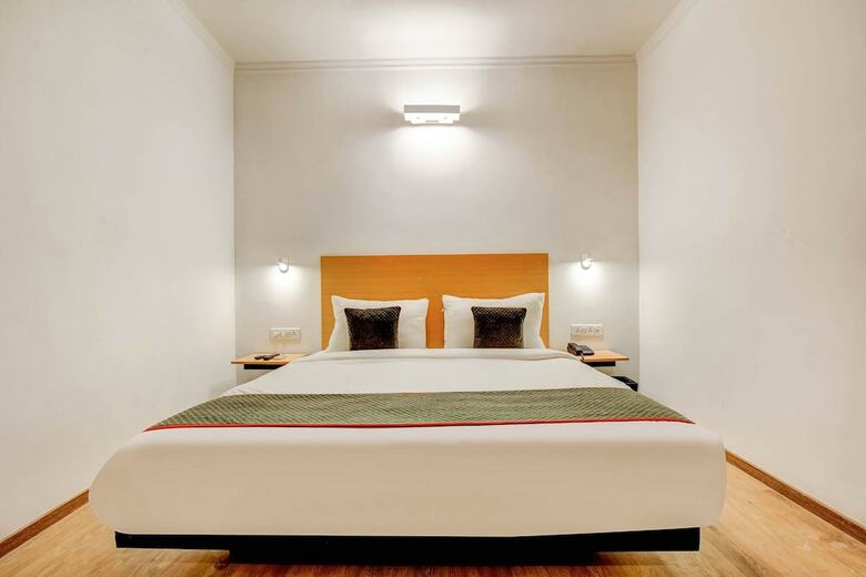 Hotel Oyo Townhouse 347 Singha Chowk Gurgaon