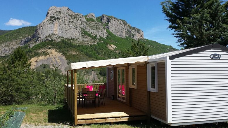 Camping Les Princes D'orange