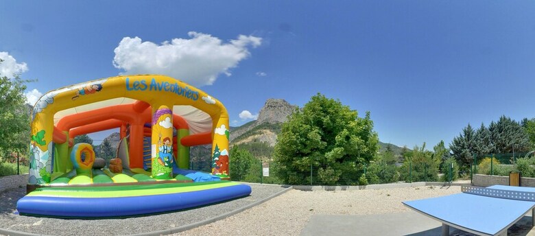 Camping Les Princes D'orange