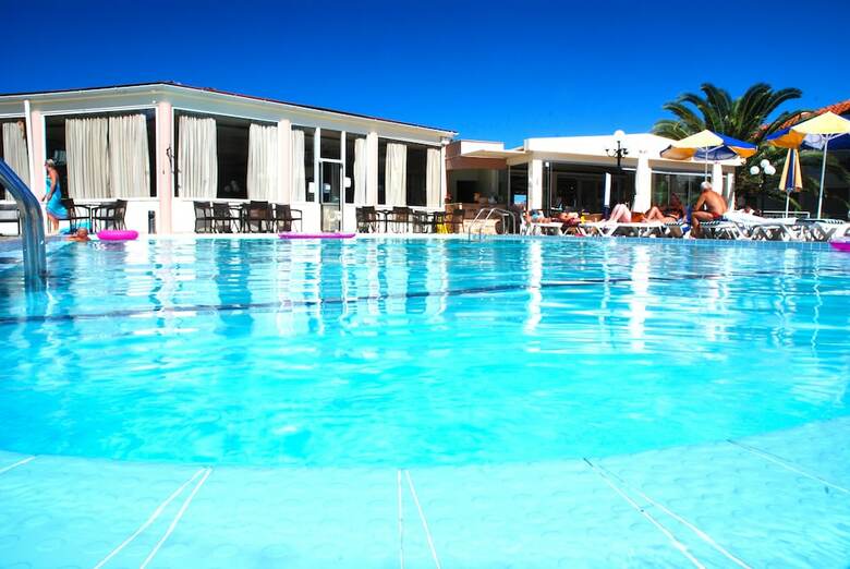 Admiral Hotel ? All Inclusive