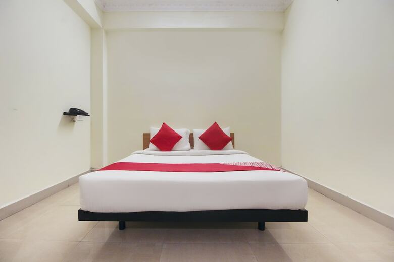 Hotel Oyo 24392 Flagship Damodar Inn