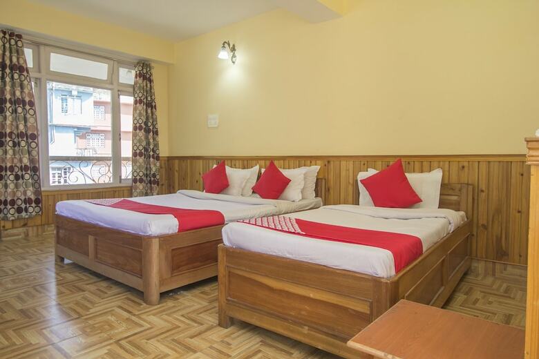 Oyo 23588 Hotel Chittiz