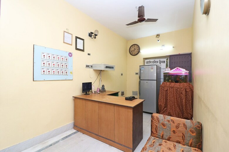 Hotel Oyo 22610 Ved's Inn