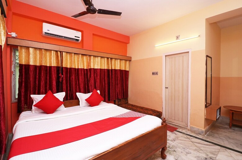 Hotel Oyo 22610 Ved's Inn