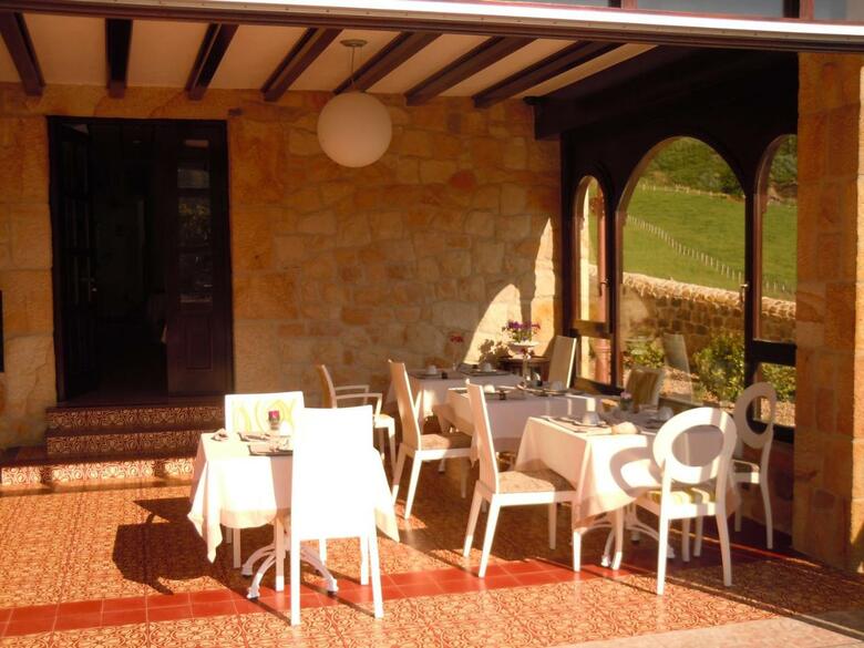 Hostal Posada La Torre De Los Isla & Spa